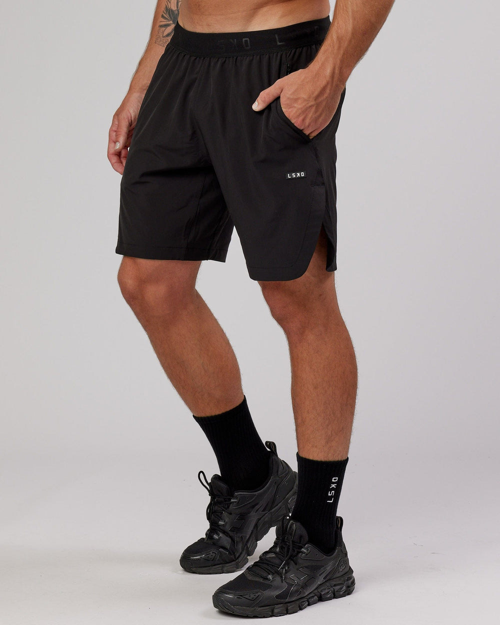 MEN'S AGILITY SHORT TIGHT, Performance Black, Shorts