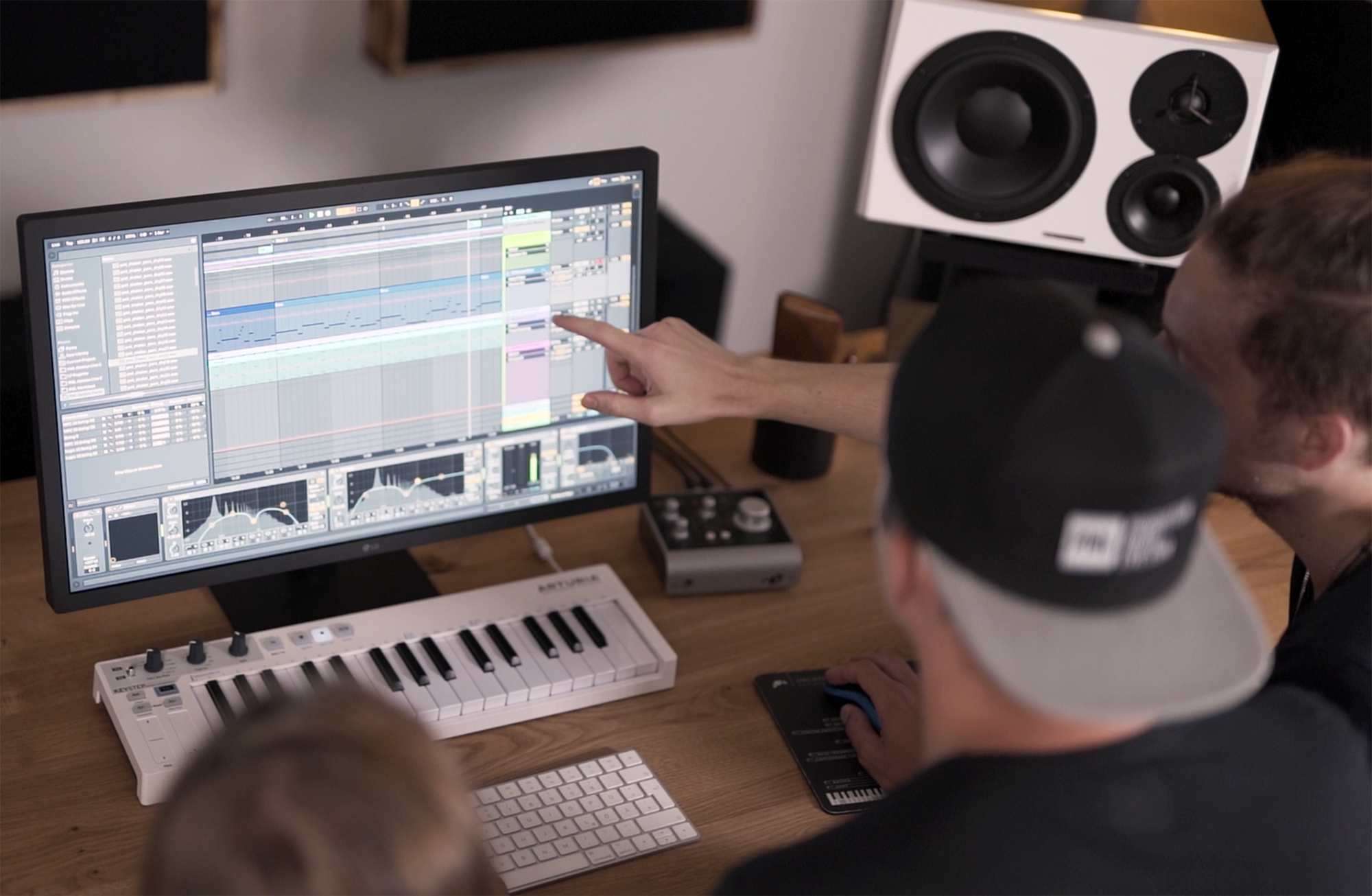 Get Music Inspiration With Music Production Course Online