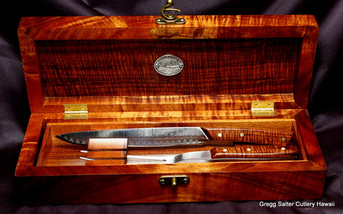 Carving set consigned by King Charles for Prince William and Princess Kate