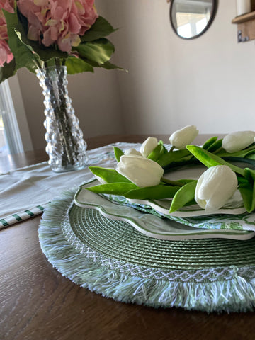 Spring table setting