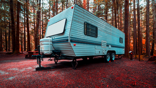 Stop manually raising and lowering your RV; let an electric tongue jack do the work.