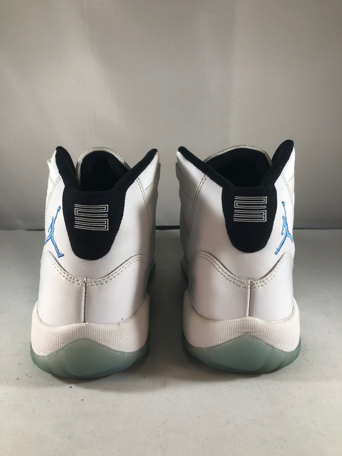 jordan 11 legend blue used