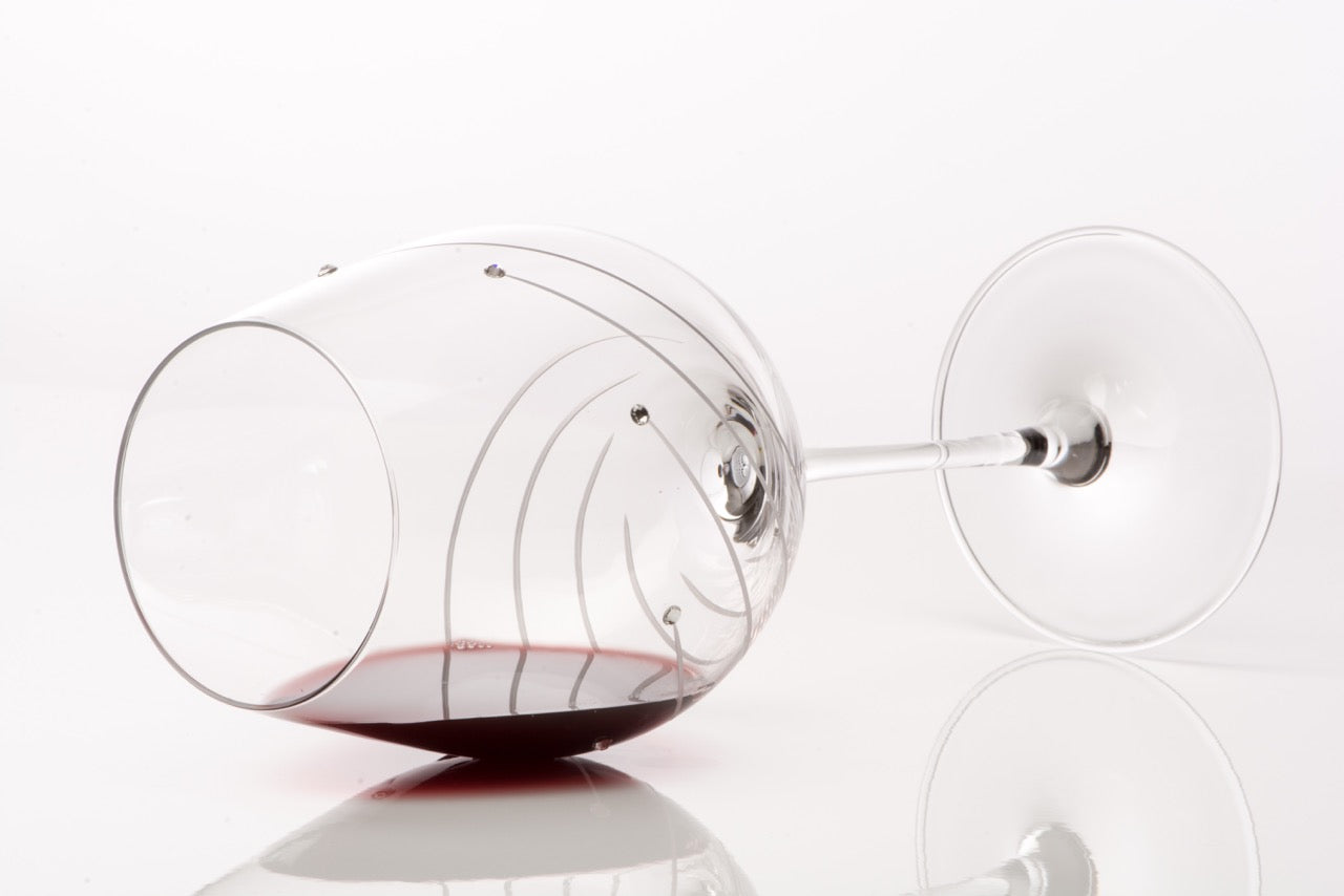 Red-wine-glass-marilyn-by-JuliannaGlass