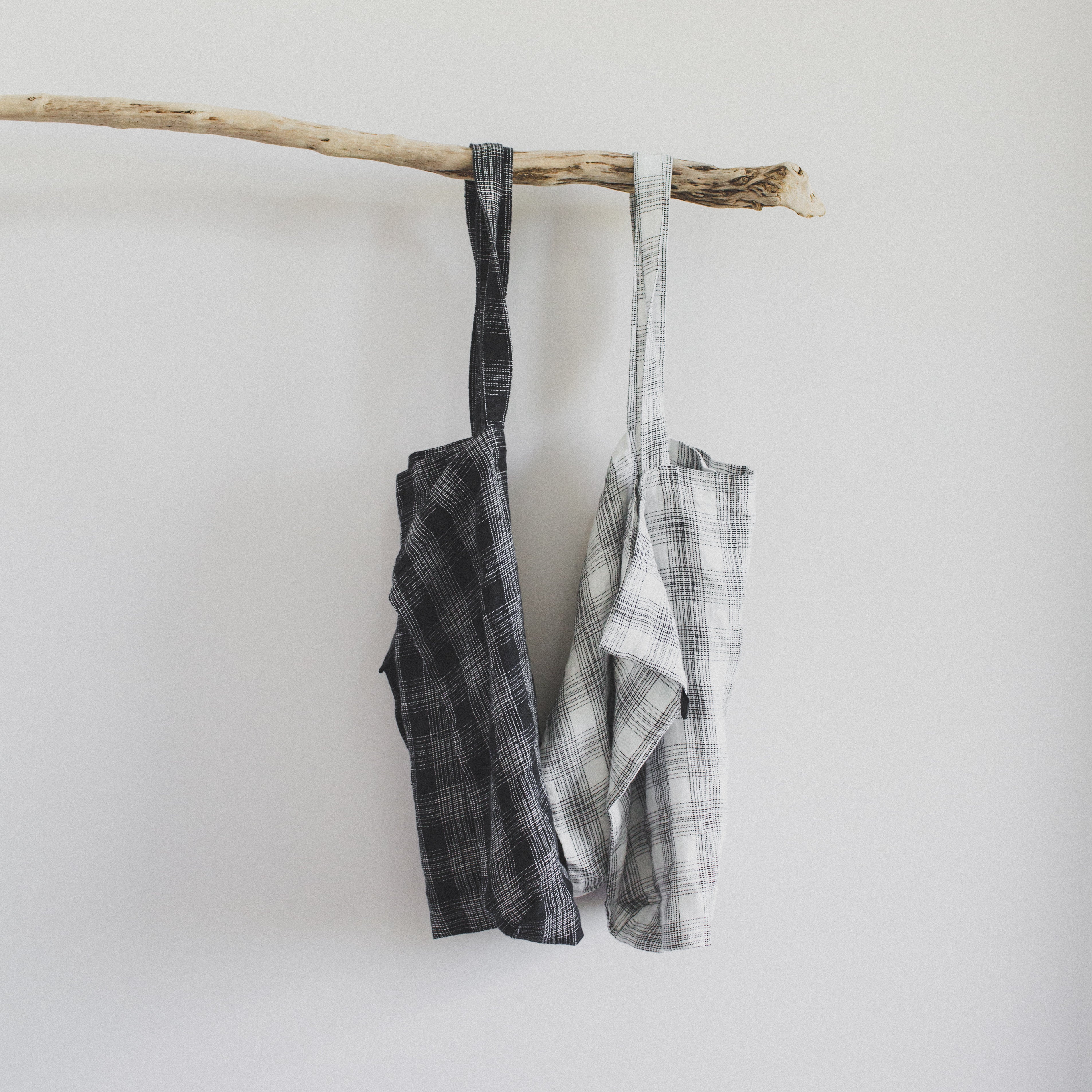 Stone Washed Linen Bags / White Check