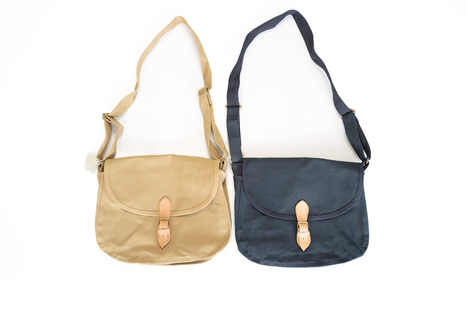 UES Duck Canvas Shoulder Bag - CORLECTION