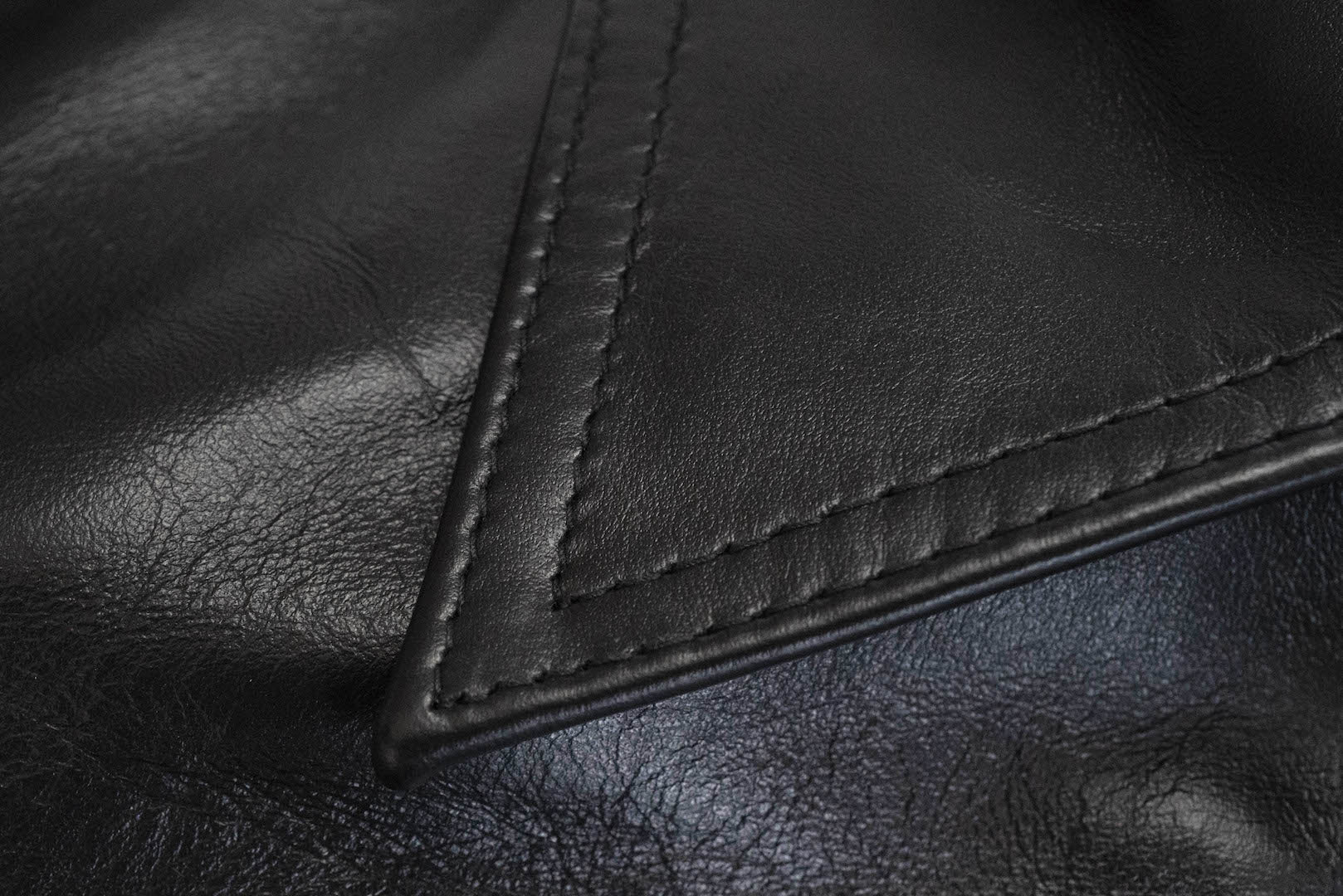 Lewis Leathers Black Horsehide Corsair 60T (Tight fit) - CORLECTION