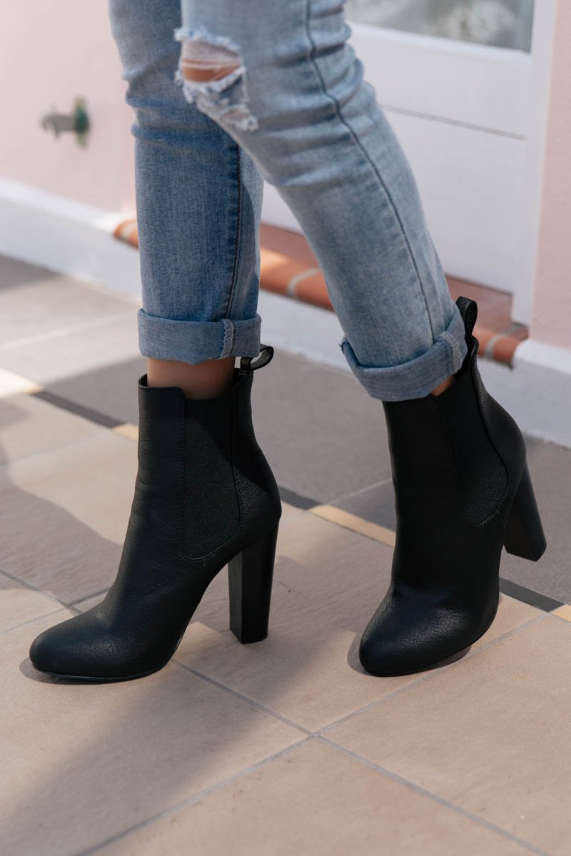 billini black boots