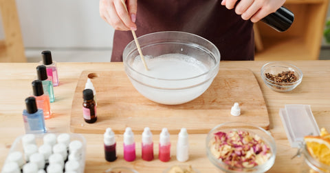 Mixing Essential Oils