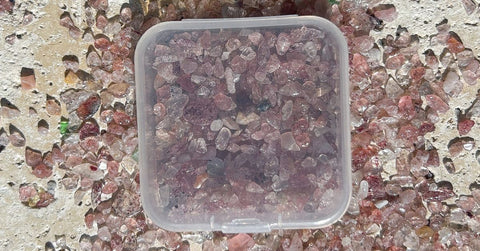 Strawberry Quartz Gemstone Chips