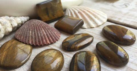 Tiger’s Eye Table Display