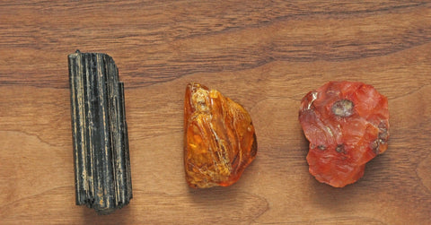 black tourmalie,sherl carnelian, and amber stone