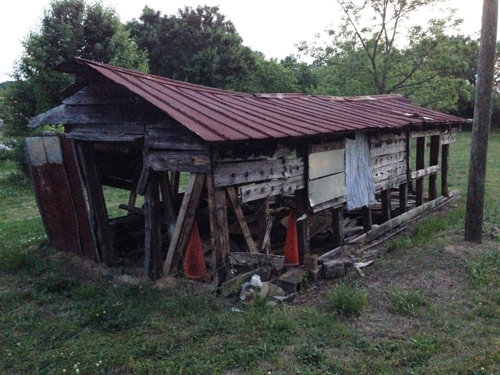 Reclaimed Fence Rails And Barn Siding Valkill Furniture