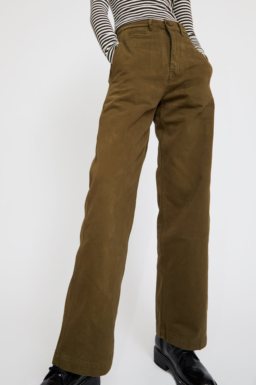 Girls of Dust Reno Chino in Khaki