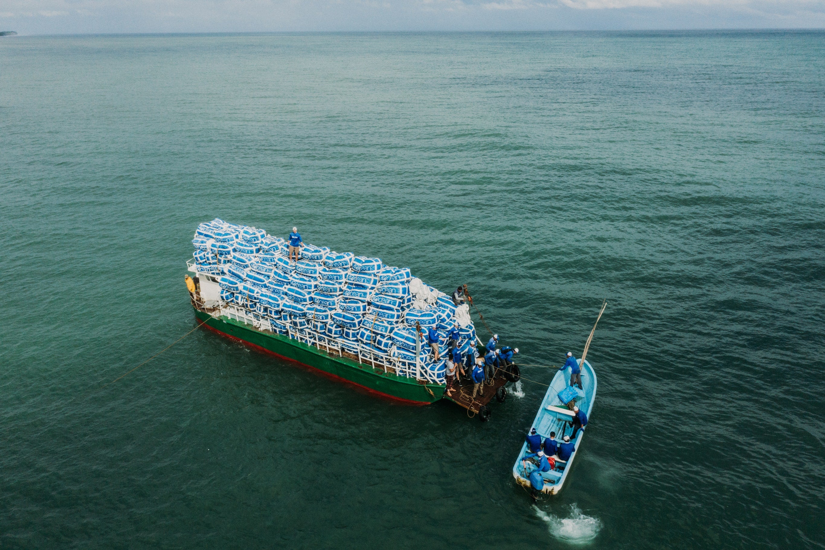 This New Installation Pulled 20,000 Pounds of Plastic From the