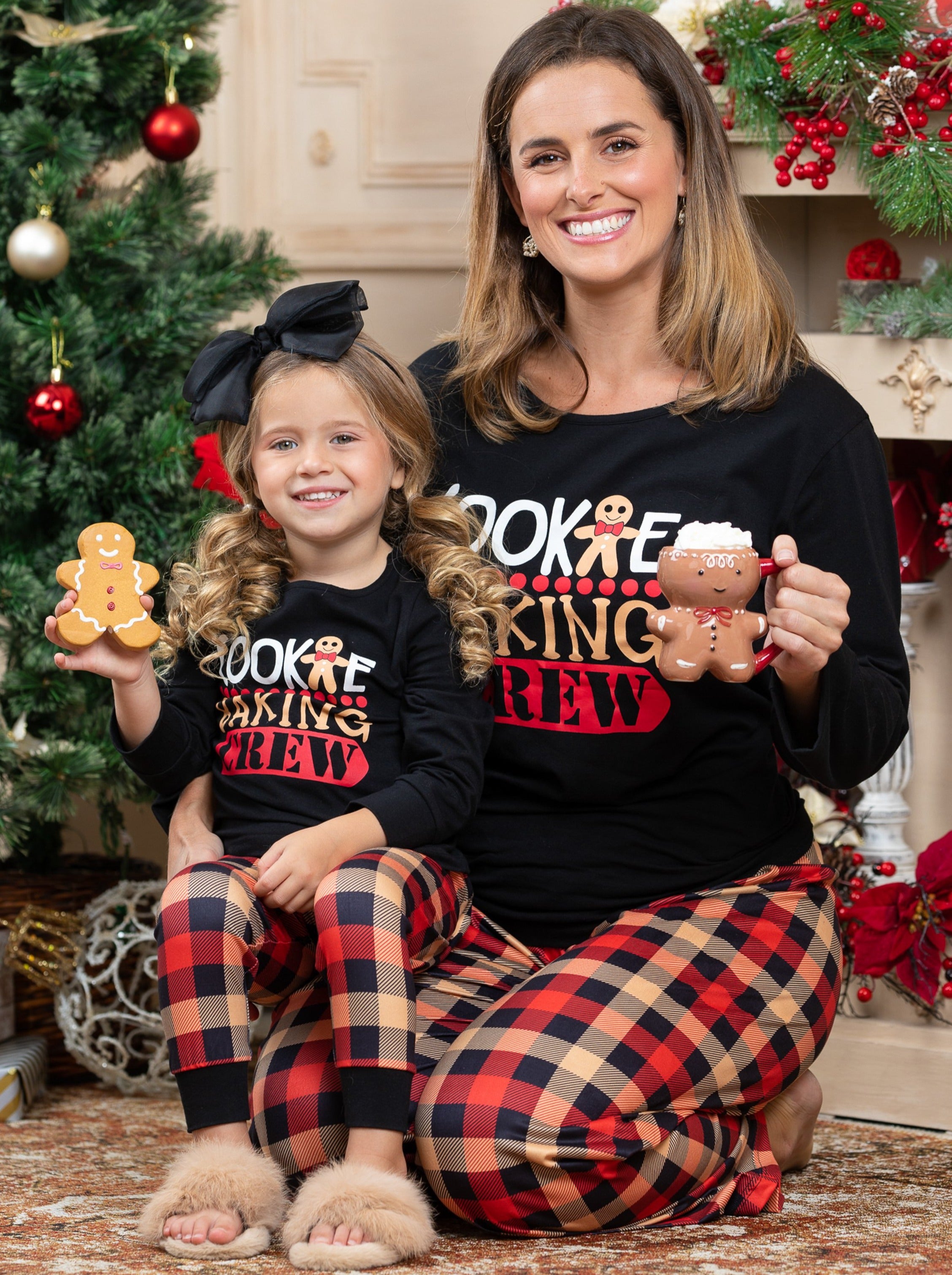 Image of Mommy & Me Cookie Baking Crew Pajama Set