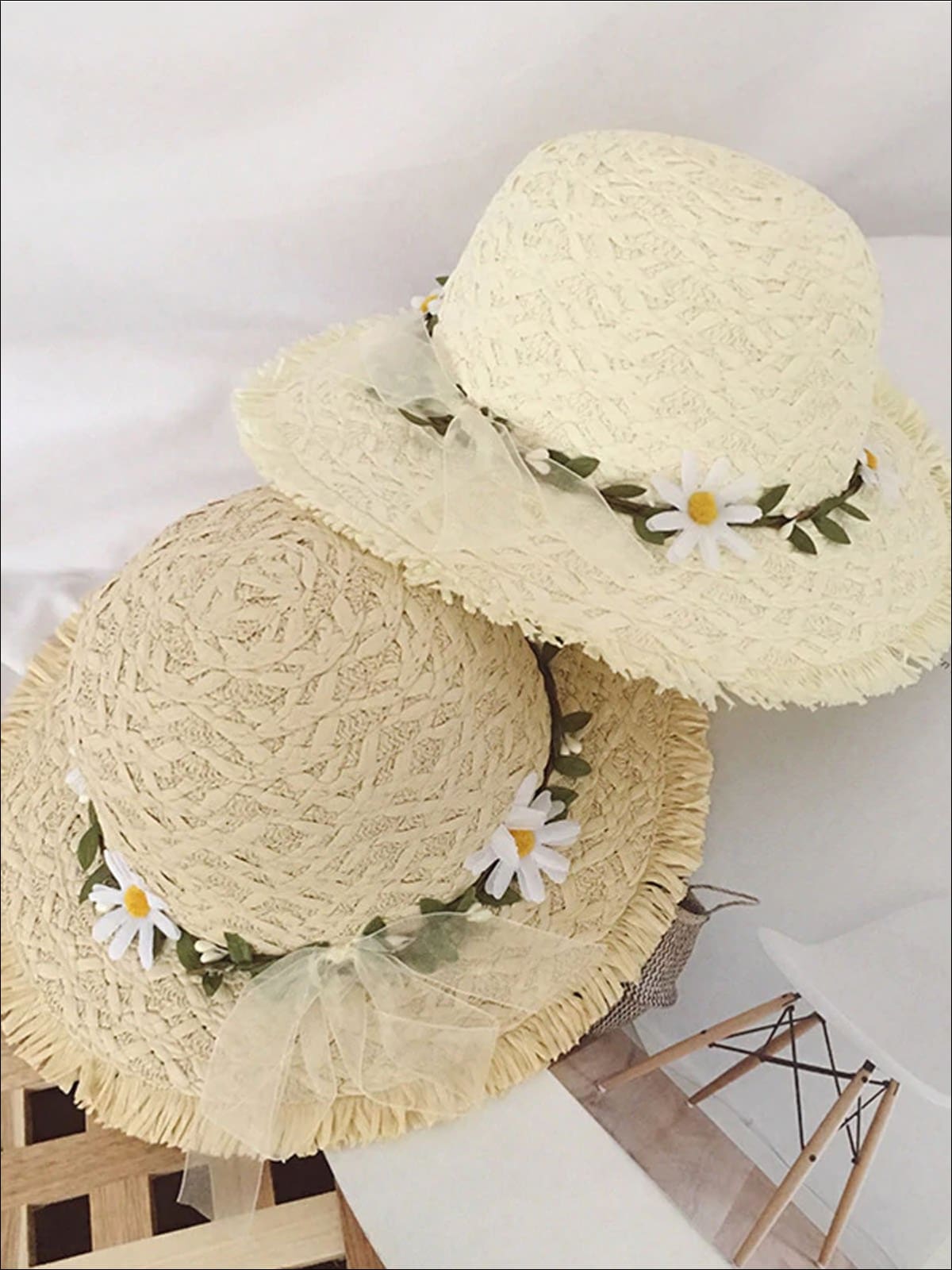 daisy straw hat