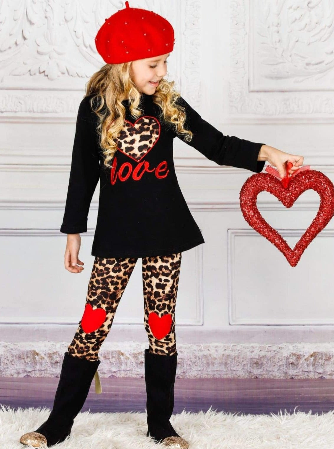https://cdn.shopify.com/s/files/1/0996/1812/products/girls-heart-themed-love-long-sleeve-top-animal-print-patch-leggings-set-black-2t-20-39-99-40-59-2t3t-4t5y-6x6y-fall-casual-mia-belle-baby_540.jpg