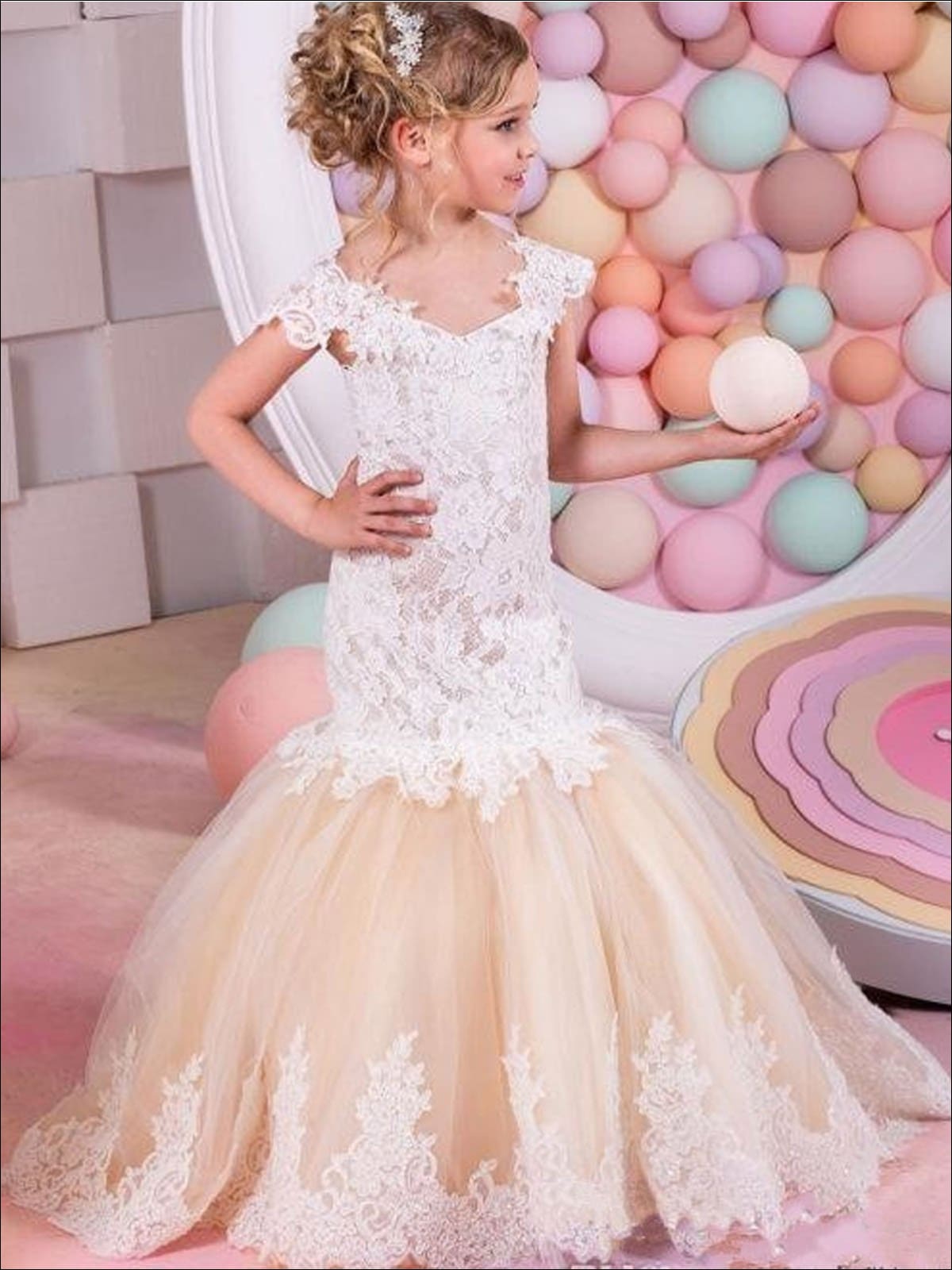 Lovely Champagne Flower Girl Dresses For Wedding Tulle Lace Long Sleeves  Ball Gown Kids Wedding Party For Birthday Color Red