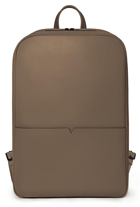 The Tech Backpack in Soft Leaf - Mocha