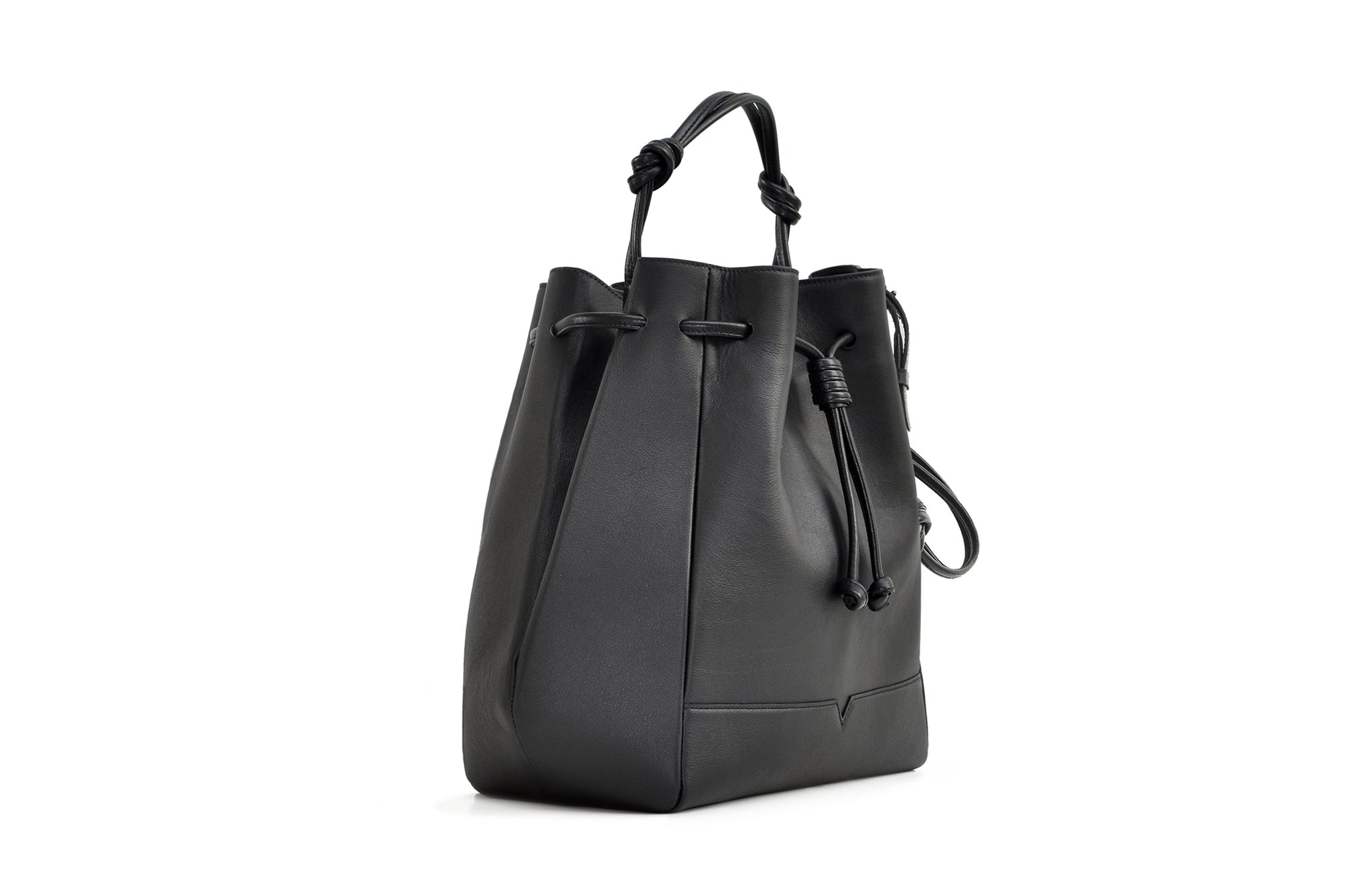 The Large Bucket Bag – von Holzhausen