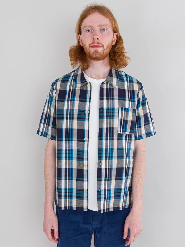 Folk Gabe Shirt in Void Print Light – Maze