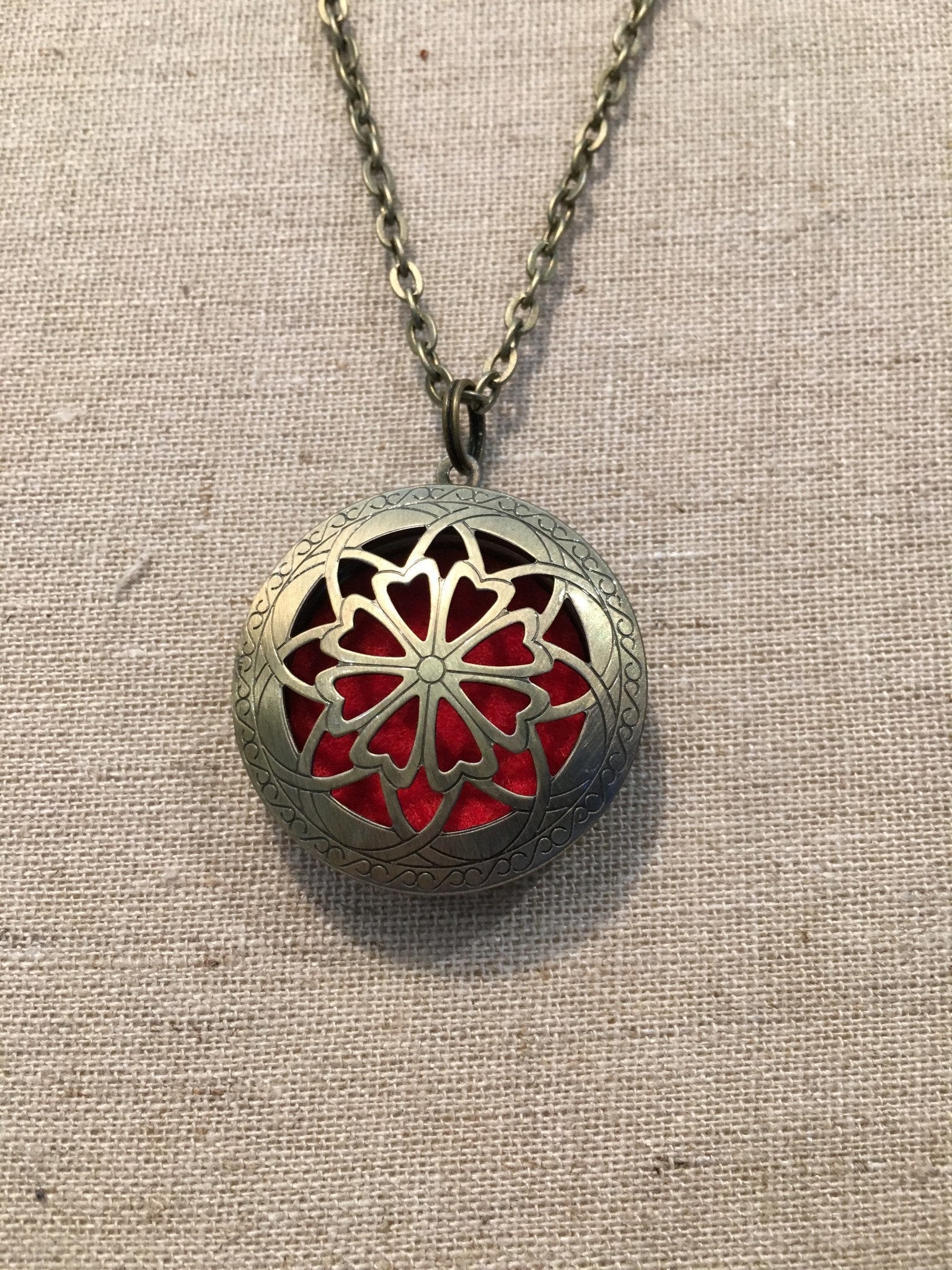 essential oil necklace pendant