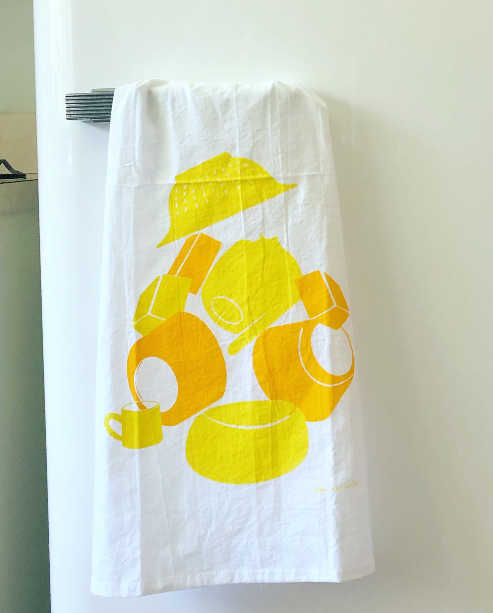 Droid Tea Towel, Screen Printed flour sack towel R2D2 – Ladybug Press