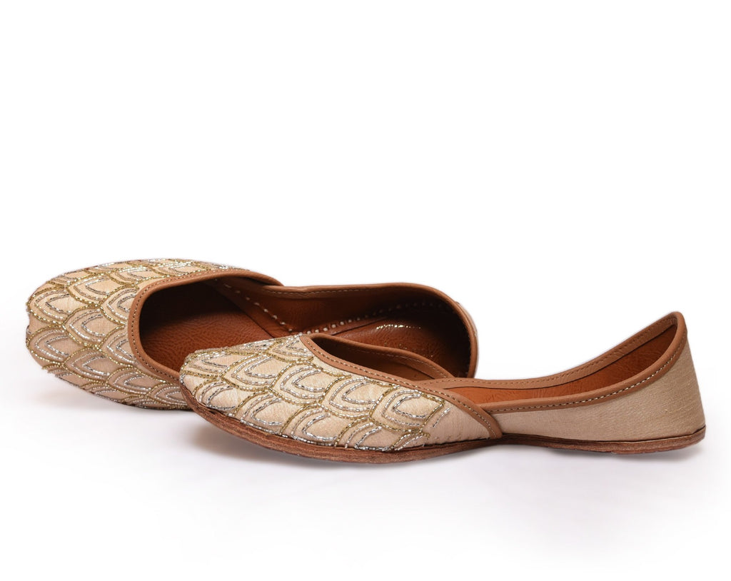 punjabi jutti with heels online