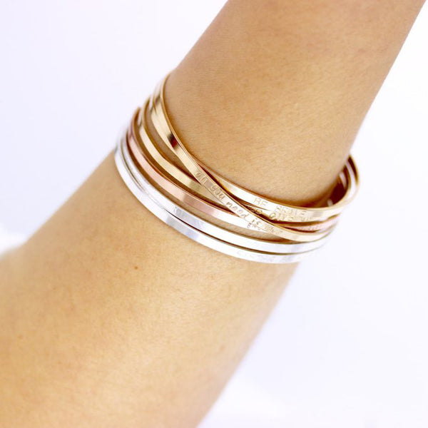 Letter R Bracelet in 14K Yellow Gold, Small (6.5 + 0.5 Extender)