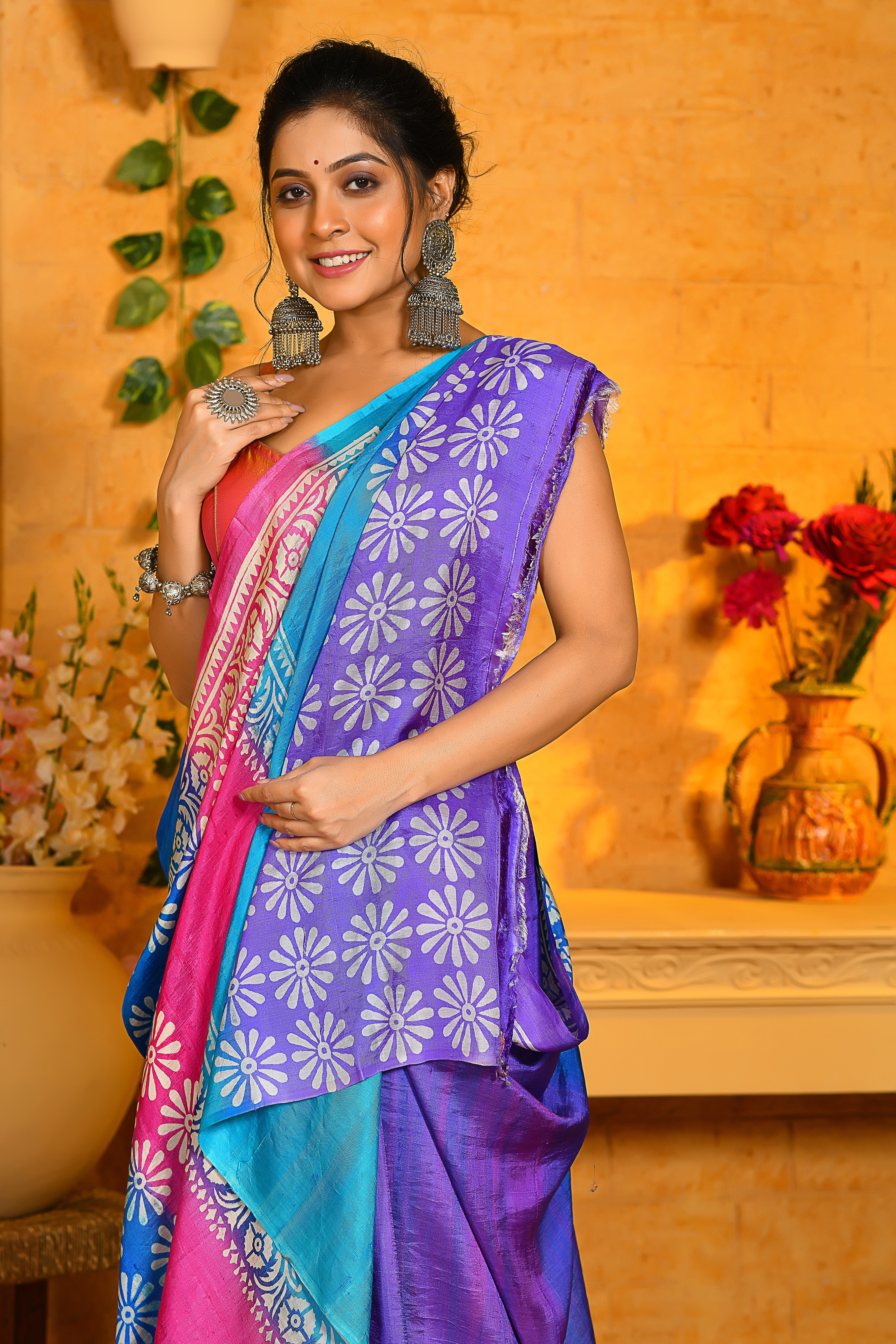 Beautiful Designer Banarasi Silk Sarees – Dailybuyys