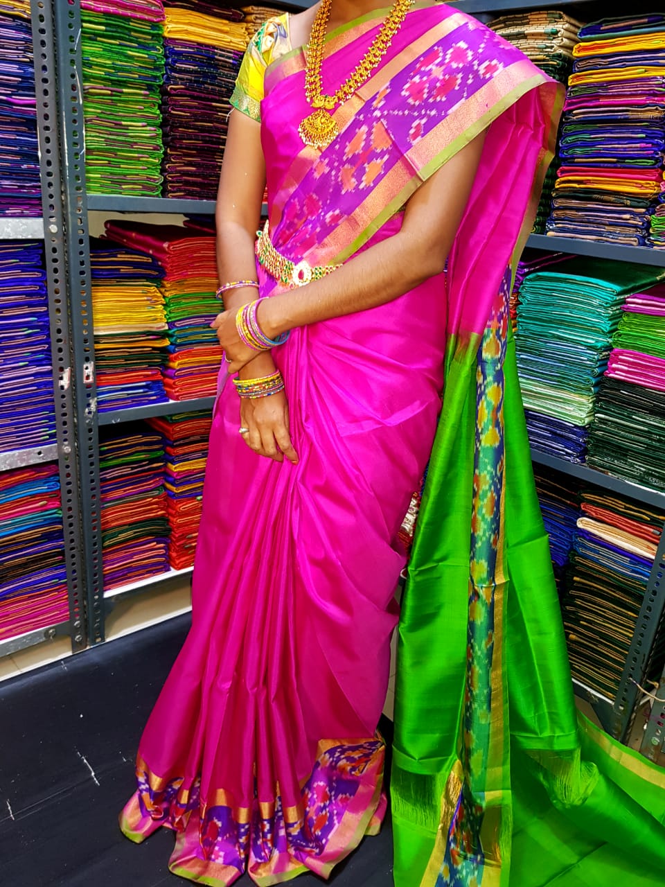 Magenta pink and Green Pochampalli Border Pure Uppada Pattu Silk ...
