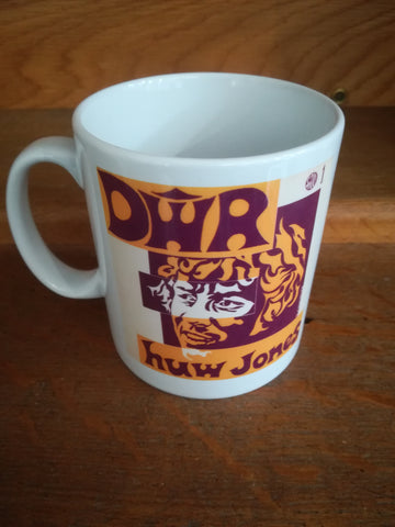 Mug - Peintio'r Byd yn Wyrdd (Dafydd Iwan) – National Library of