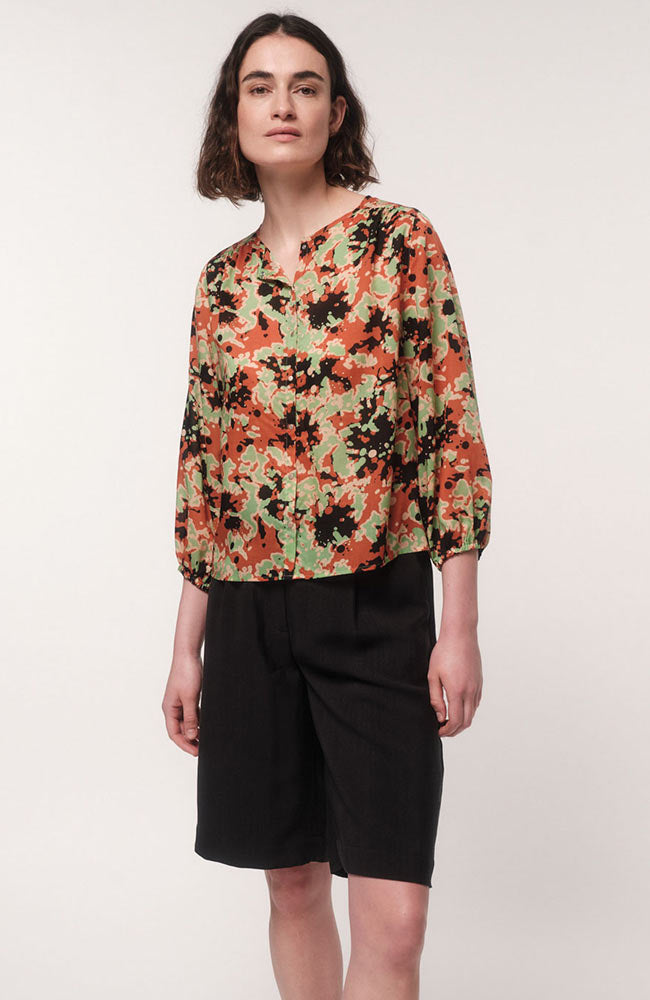 Bluse Print Powerful Bloom 1