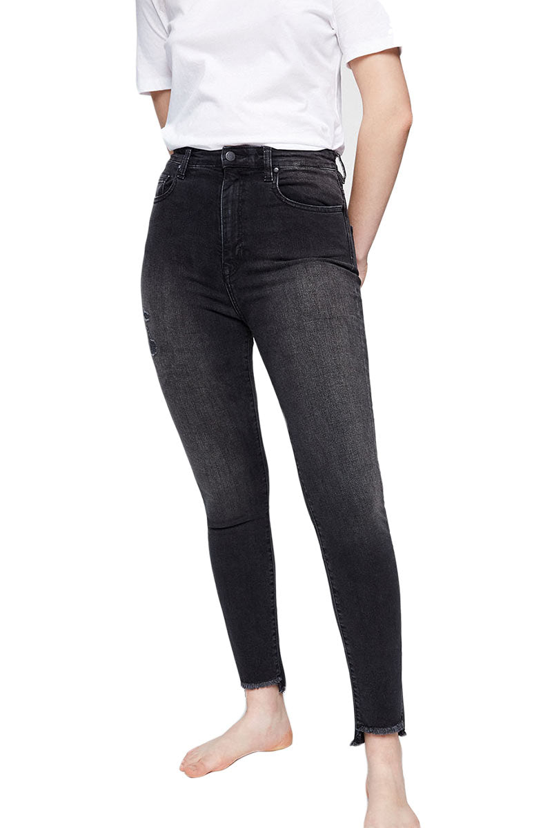 Inga Frayed Jeans 8