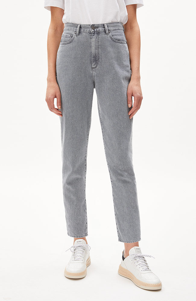 Mairaa Mom Jeans Fresh Grey 1