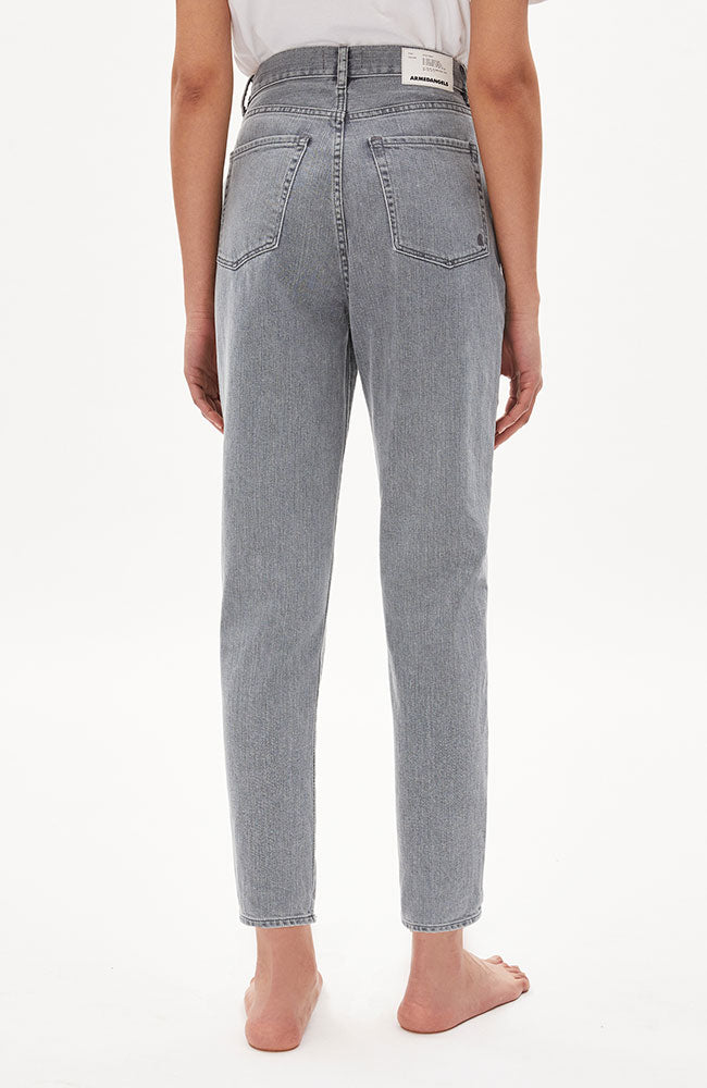 Mairaa Mom Jeans Fresh Grey 3