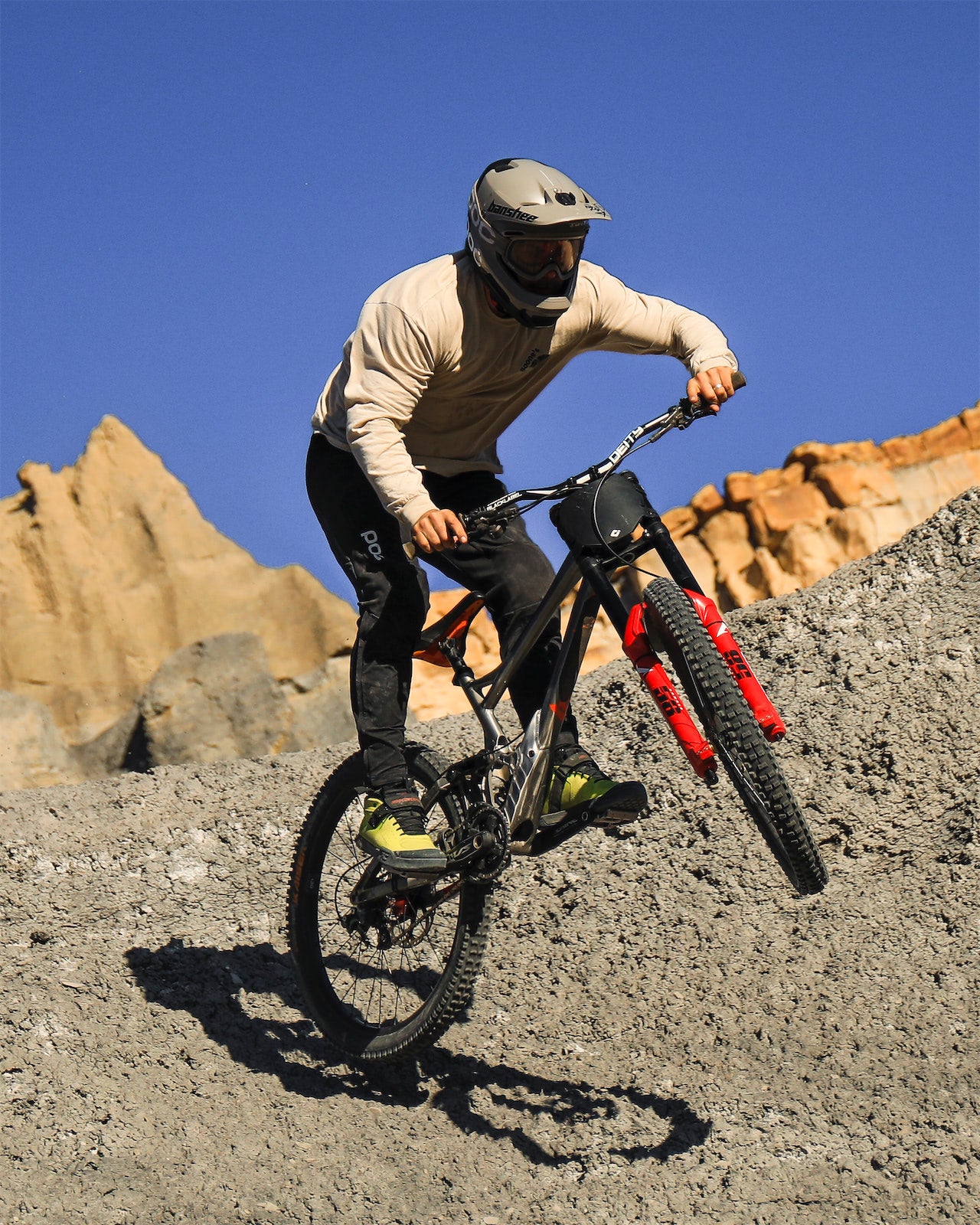 The Case for Mountain Biking in Pants – Flylow Gear