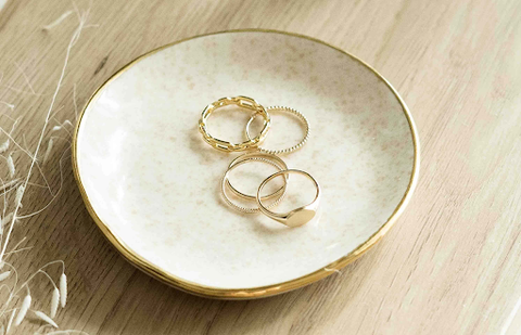 Women's Rings 18k Gold vs 14k Gold: Which to Buy? - Oliver Cabell