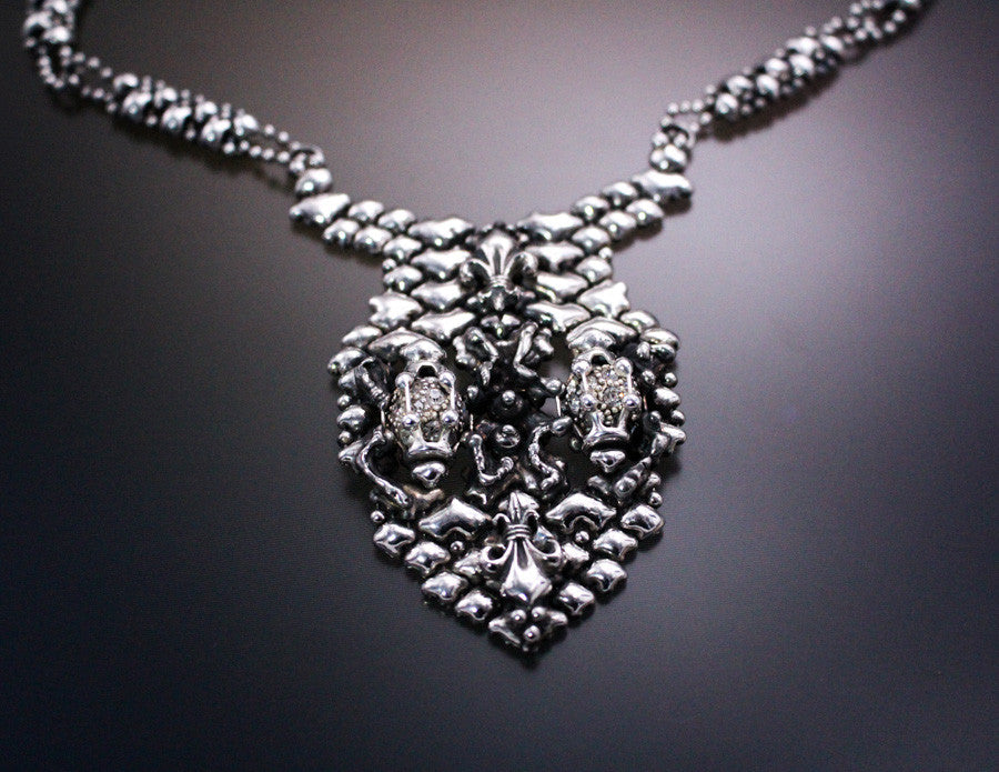 SG Liquid Metal LEN 3917 – Antique silver finish necklace by Sergio Gutierrez