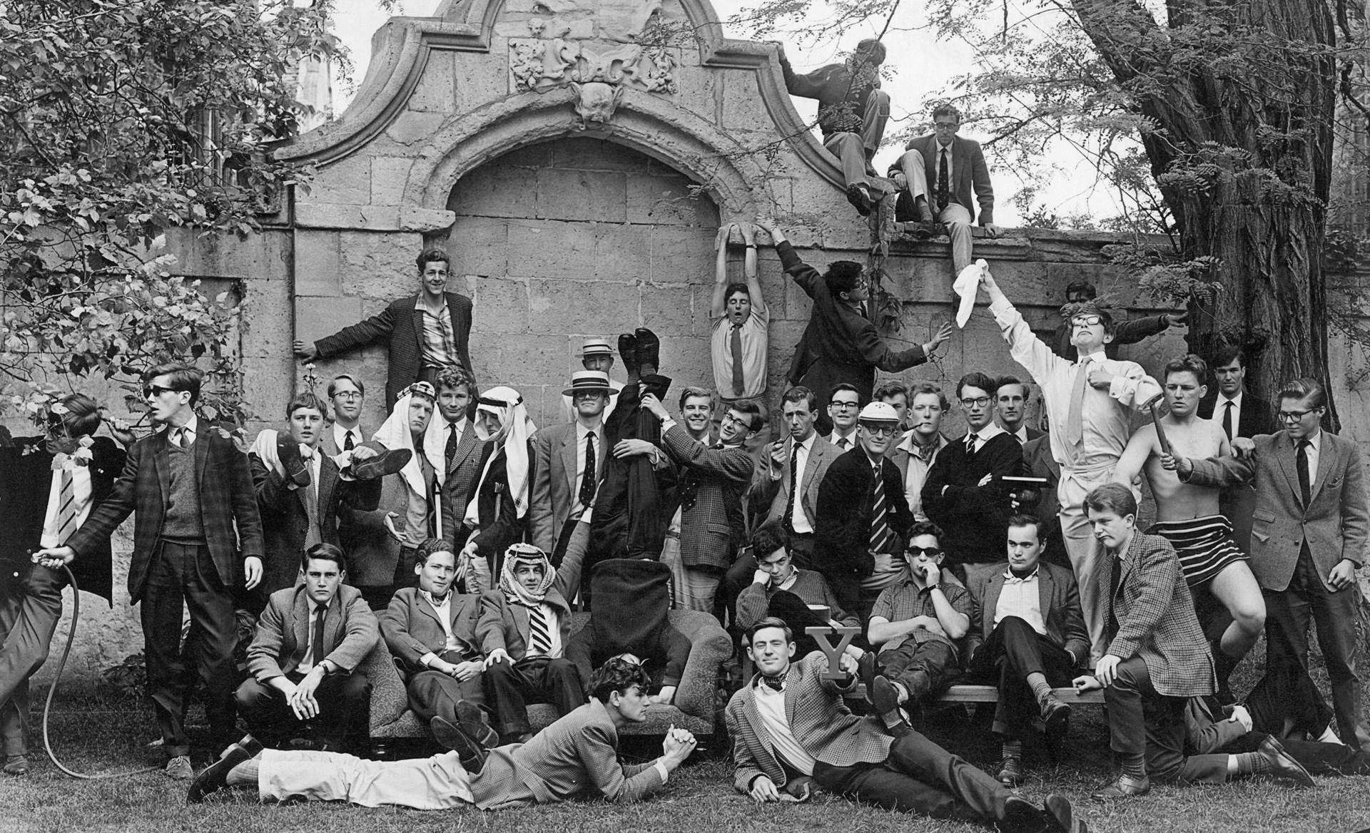 Oxford University Boat Club with Stephen Hawking