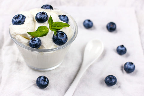 yogurt fresh blueberries