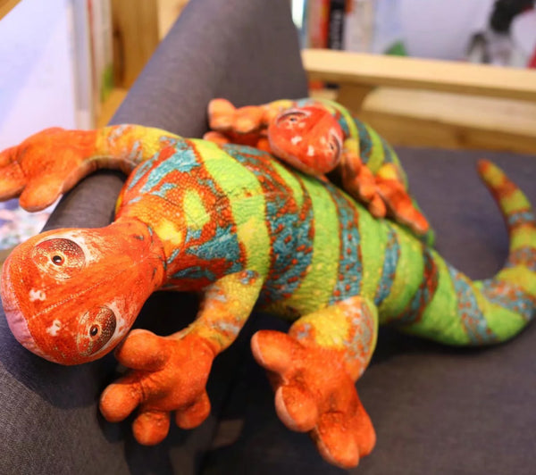 giant stuffed lizard