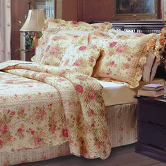 QUILTS AND BEDSPREADS