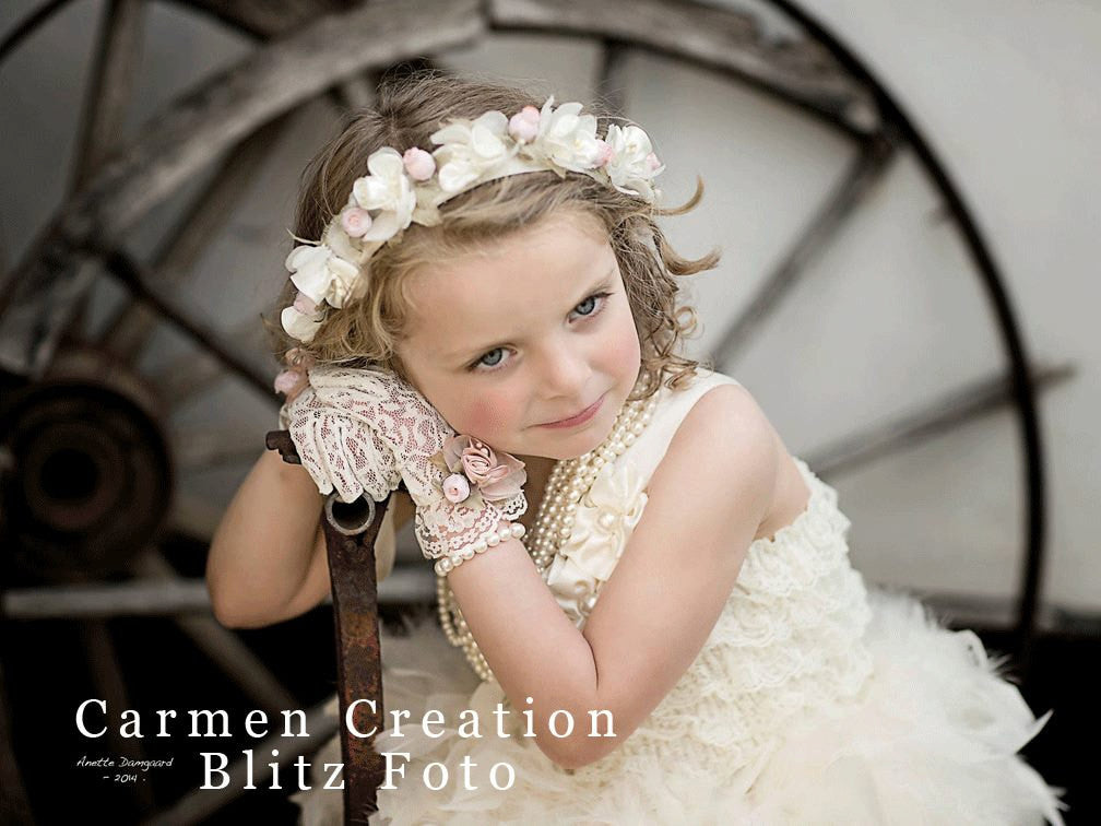 Vintage Flower Girl Accessories Set