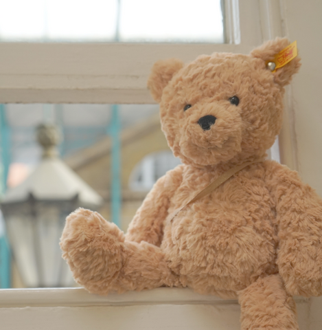 Willa and The Bear Blog | Under £50 Gift Guide | Steiff Plush Bear