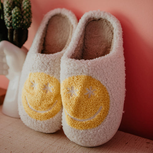 "A Flashback to the Past Retro Smiley Face Slippers"