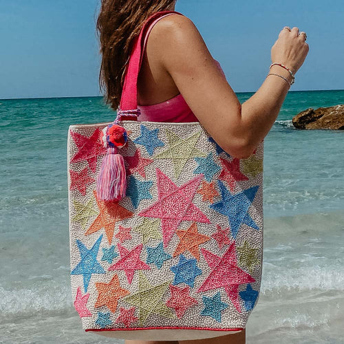 Monogram Monday with @landsend 🌴💗 This coverup and tote bag are so cute  for beach days! Have a great week everyone! #sponsored…