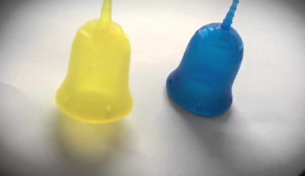 HOW TO FOLD 7 A MENSTRUAL CUP
