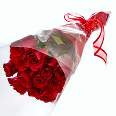 Red Roses Bouquet Delivery in Toronto.