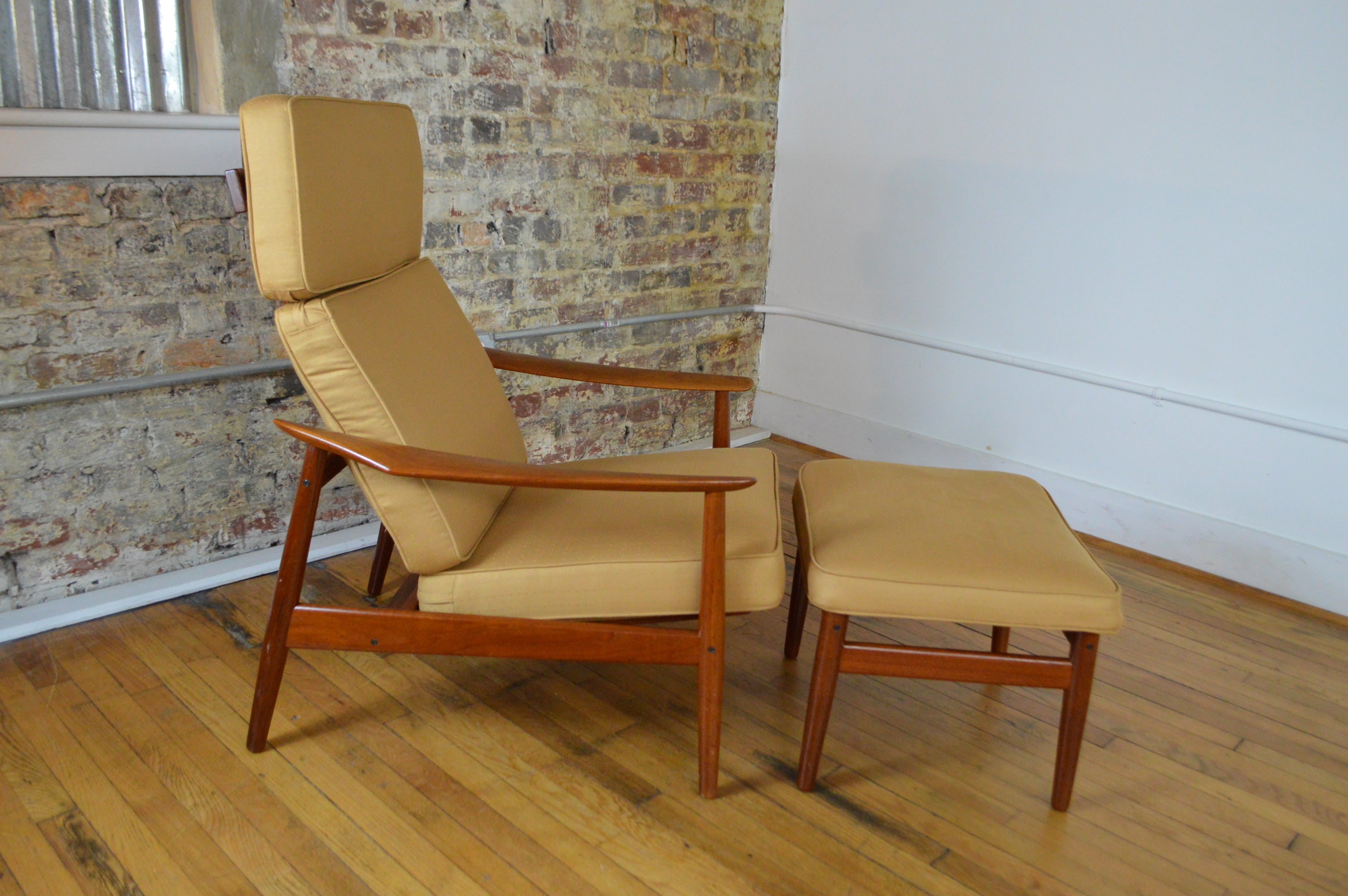 Featured image of post Danish Modern High Back Chair - Check out our wonderful and diverse world of chairs.